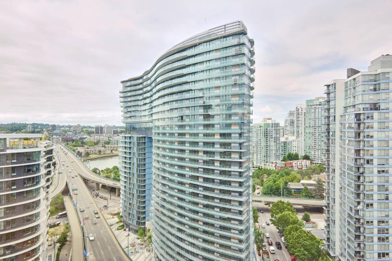 The Douglas, Autograph Collection Vancouver Exterior photo